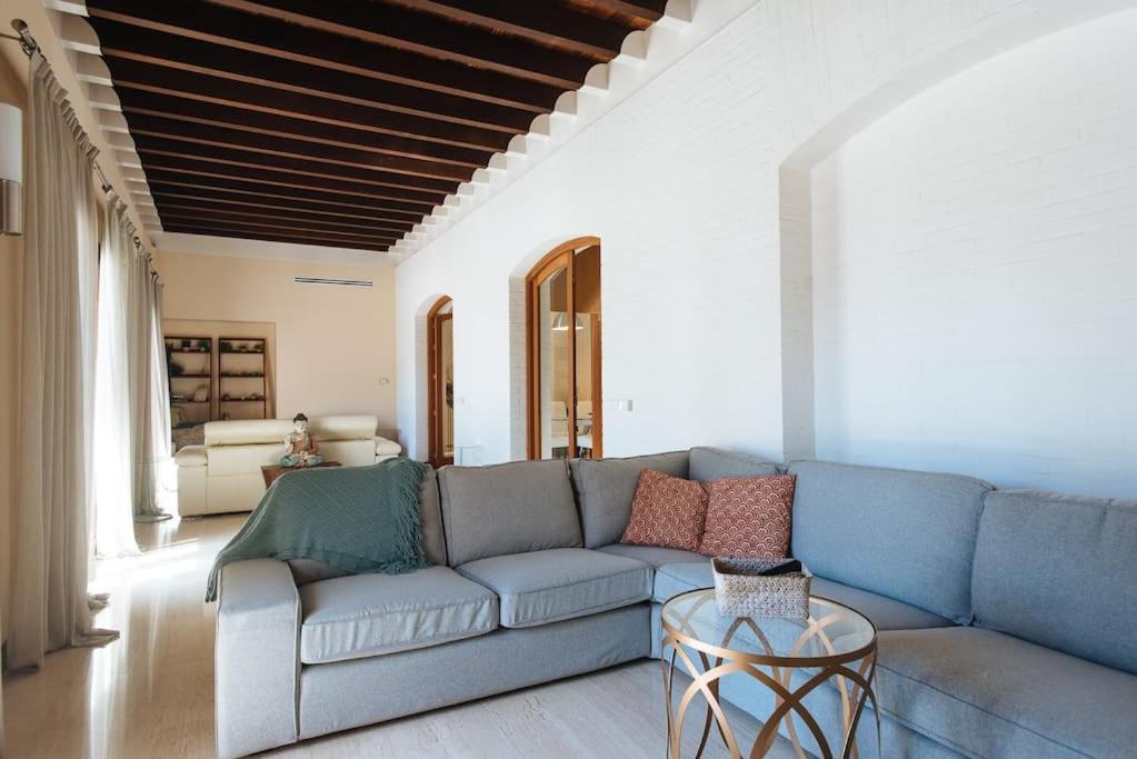Rabadan Brand New Amazing House With Terrace Parking * Sevilla